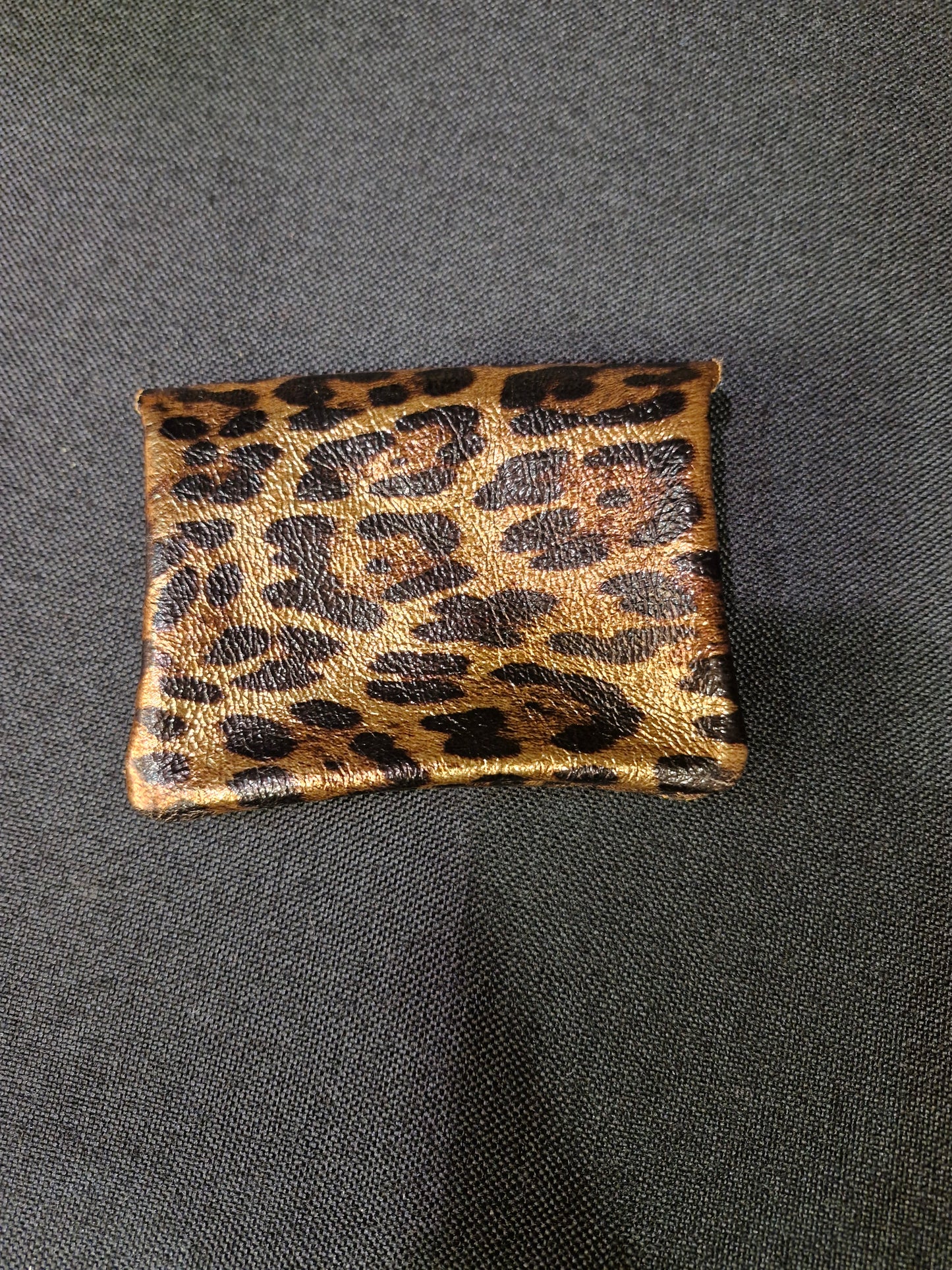 Le porte monnaie leopard